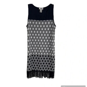 Zig Zag Stripe size Large (pit to pit 18”(pit to hem 27”counting the fringe